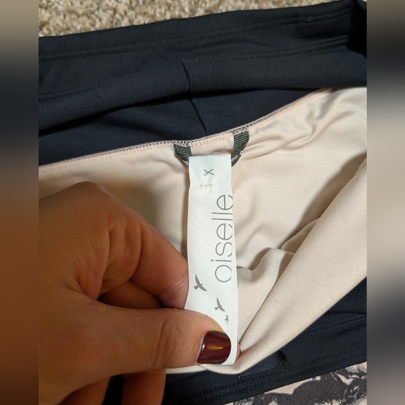 OISELLE RUNNING, INC ROGA 4' SHORT - Picture 2 of 8